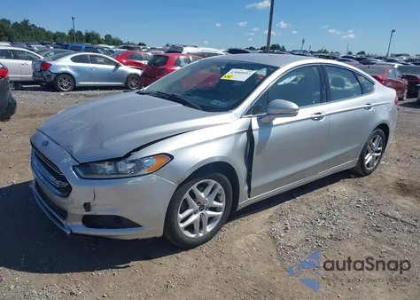 2016 Ford Fusion Se z USA, uszkodzony, nr VIN 3FA6P0HD5GR242439